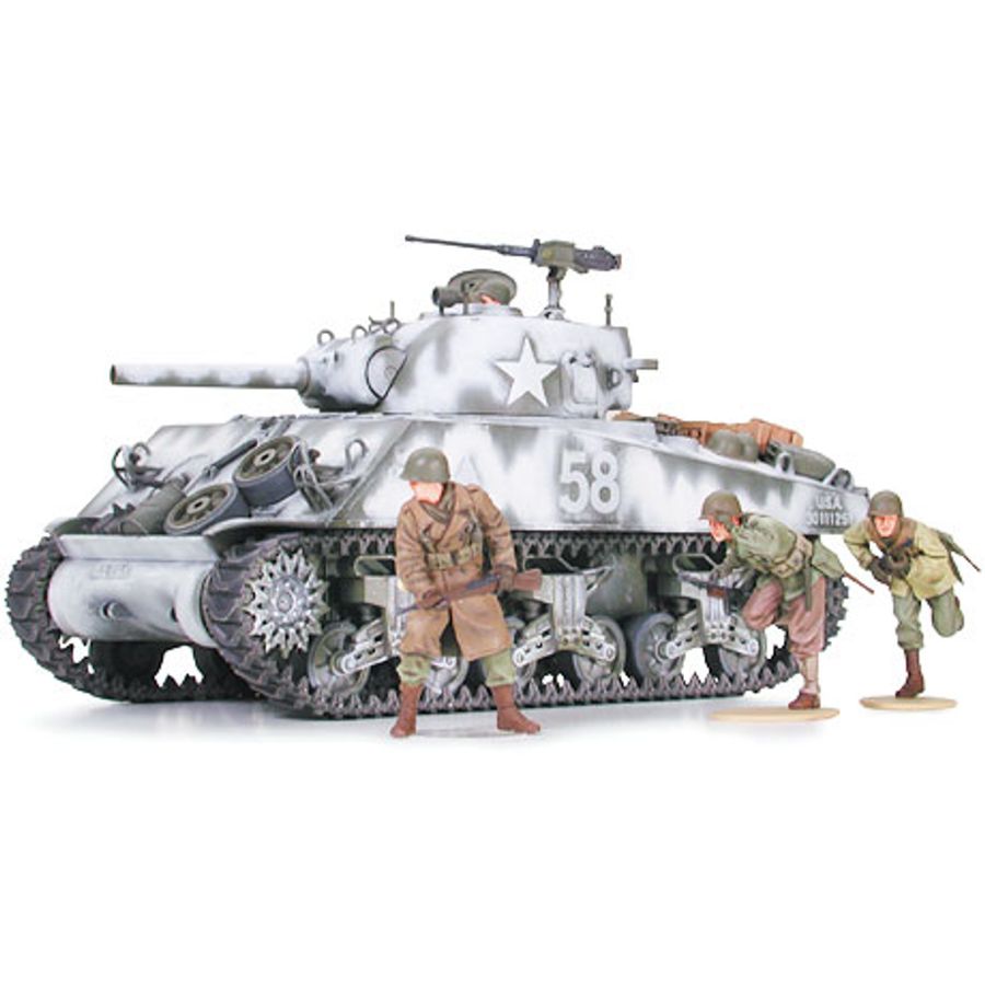 Tamiya Model Kit 1:35 M4A3 Sherman Howitzer