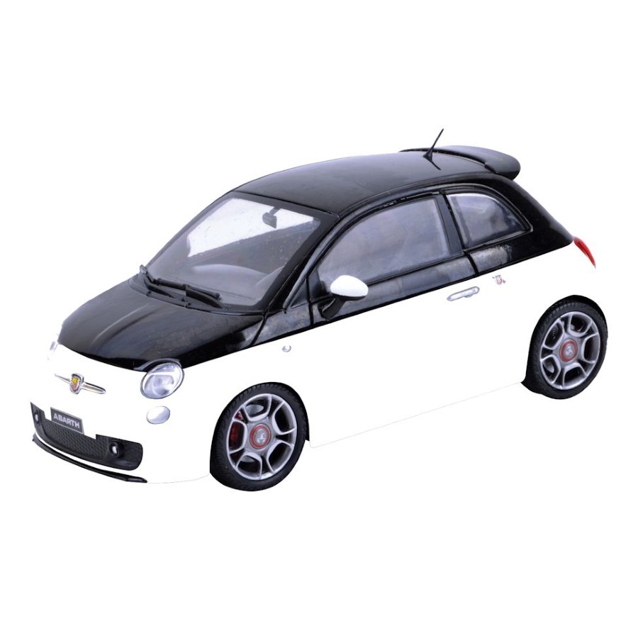 Motor Max Diecast 1:24 Abarth 500