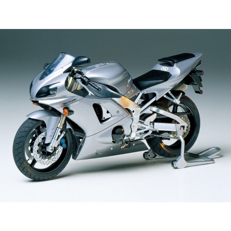 Tamiya Model Kit 1:12 Yamaha YZR-R1 Taira Raf