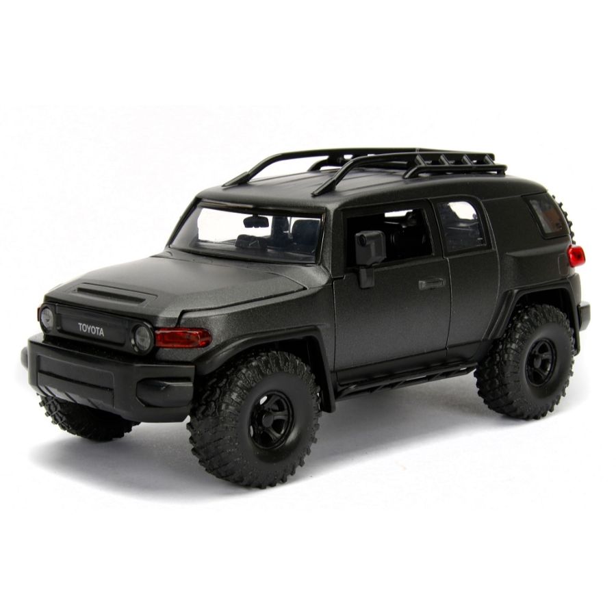 Jada Diecast 1:24 Primer Grey Toyota FJ Cruiser Just Trucks