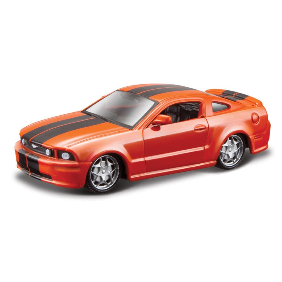 Bburago Diecast 1:64 2006 Ford Mustang GT