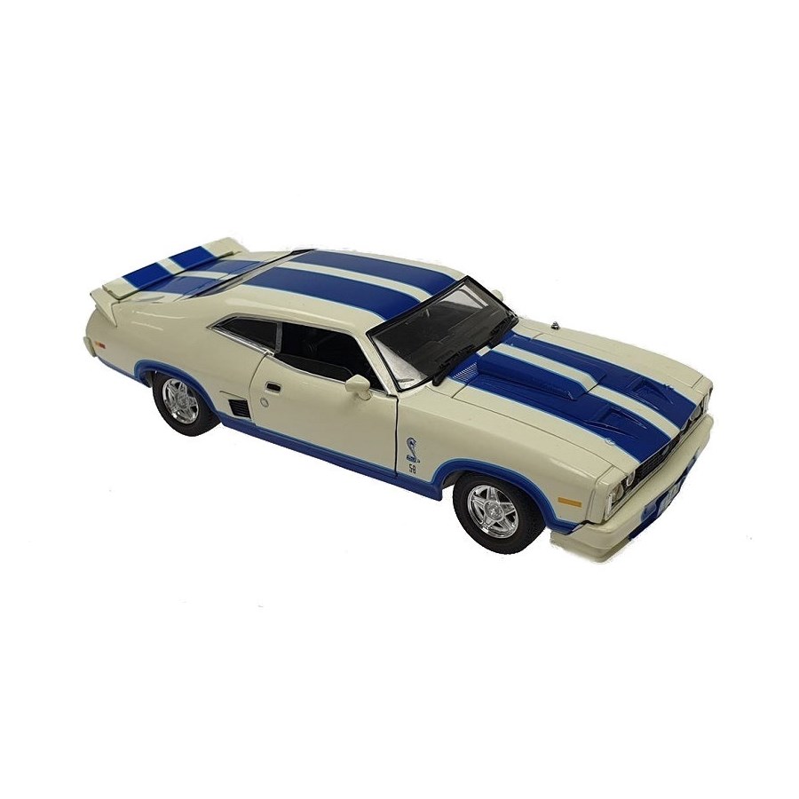 DDA Diecast 1:32 Opt 97 XC Cobra Ford Falcon White With Blue Stripes
