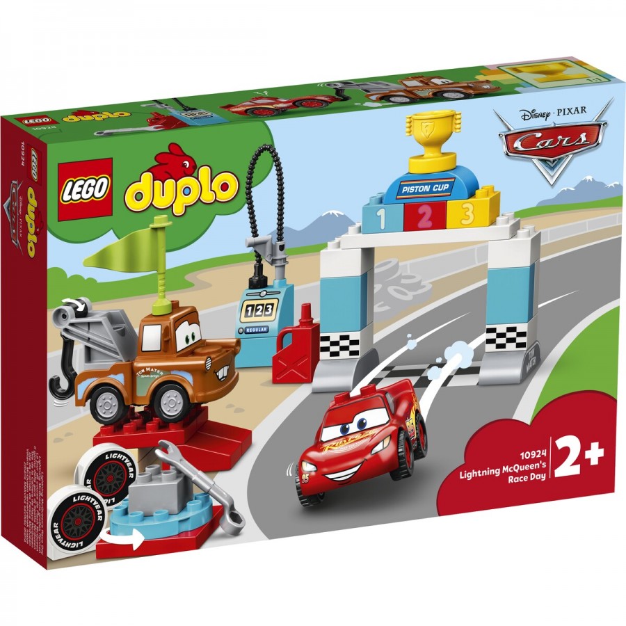 LEGO DUPLO Lightning McQueens Race Day