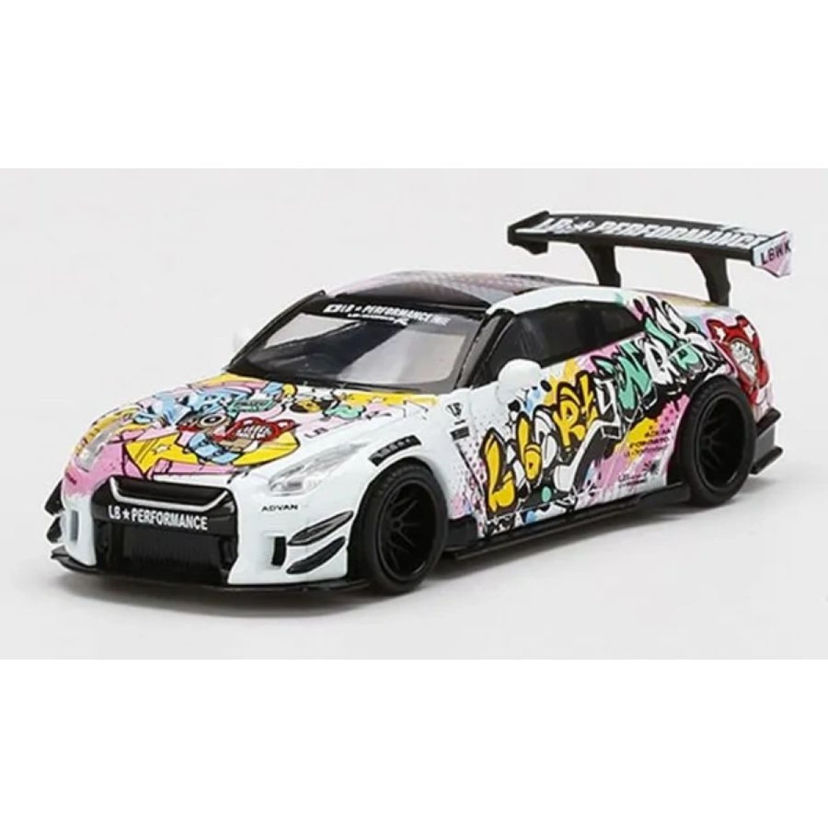 MINI GT 1/64 LB★WORKS GT-R KUMA Graffiti MINI GT 1/64 Diecast - LB WORKS Nissan GT-R (R35) Type 2
