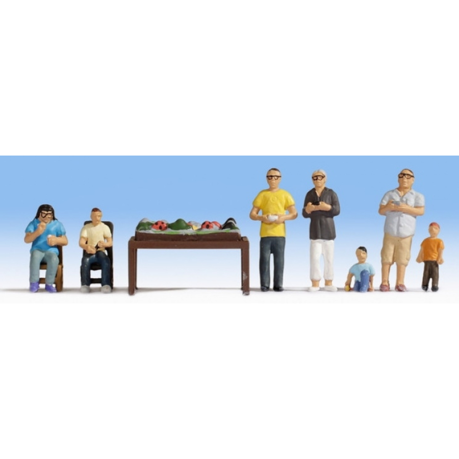 Noch Rail Buildings & People HO-OO Model Railroaders