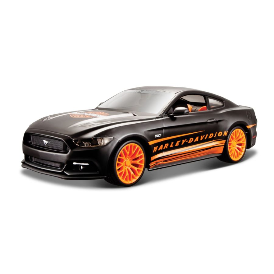 Maisto Diecast 1:24 Design Modern Muscle 2015 Ford Mustang GT Coupe Assorted