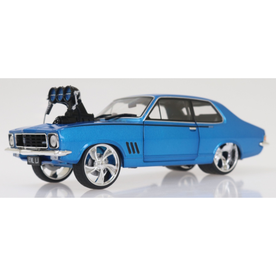 DDA Diecast 1:24 Holden Evil LJ Torana