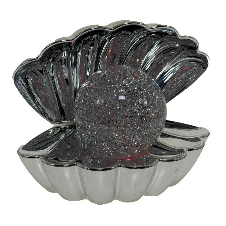 Glitter Lamp In Clam Shell