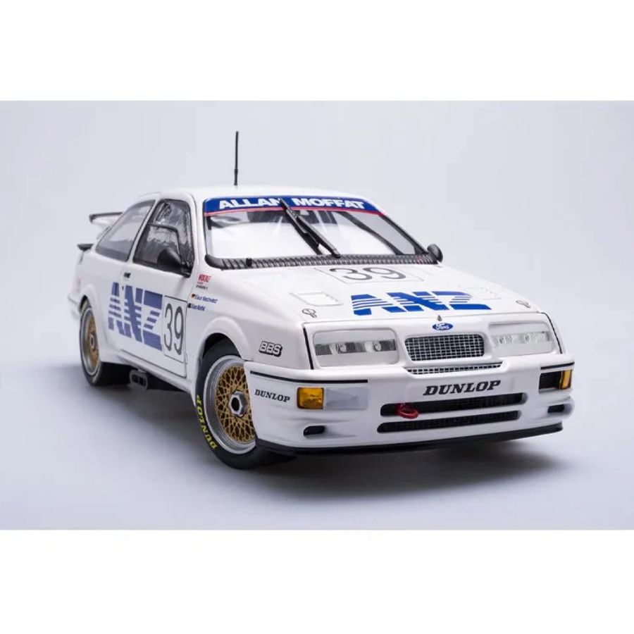 Biante Diecast 1:18 Ford Sierra RS500 1989 Inter-tec 500 Winner Moffat Niedzwiedz