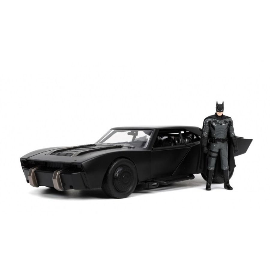 Jada Diecast 1:24 2022 Batmobile With Batman Figure