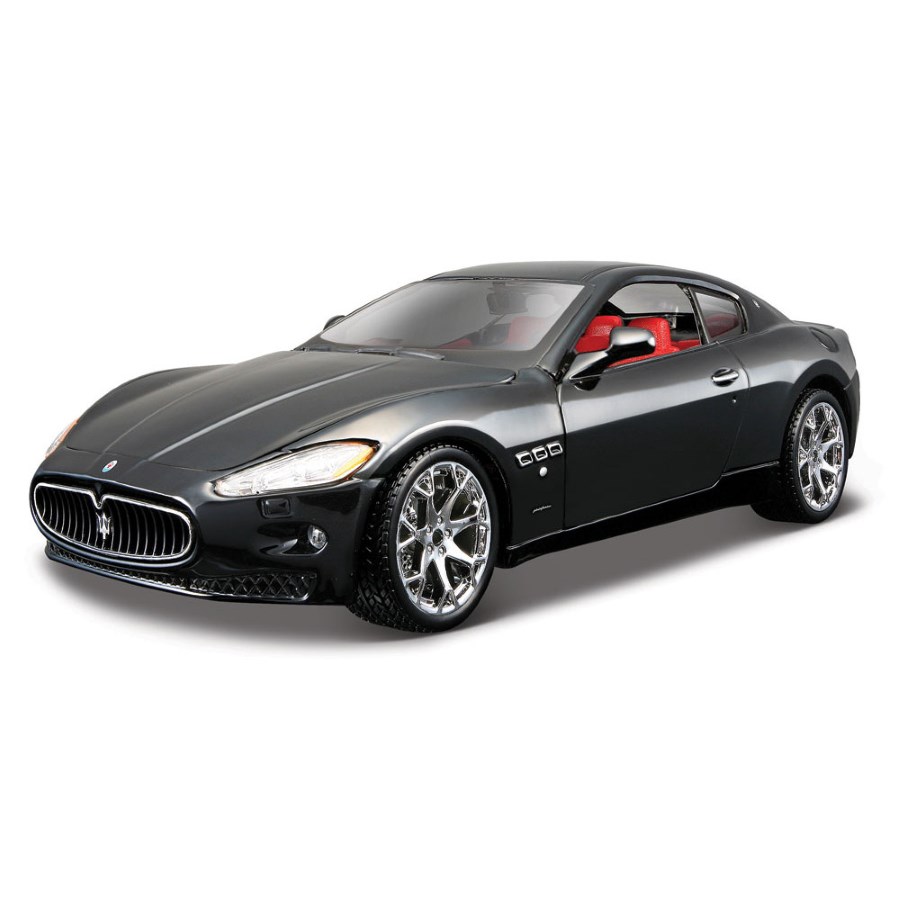 Bburago Diecast 1:24 Maserati Gran Turismo 2008