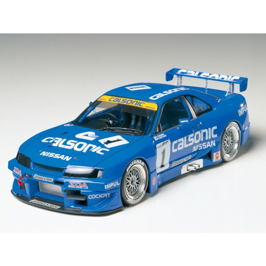 Tamiya Model Kit 1:24 Calsonic Skyline GT-R