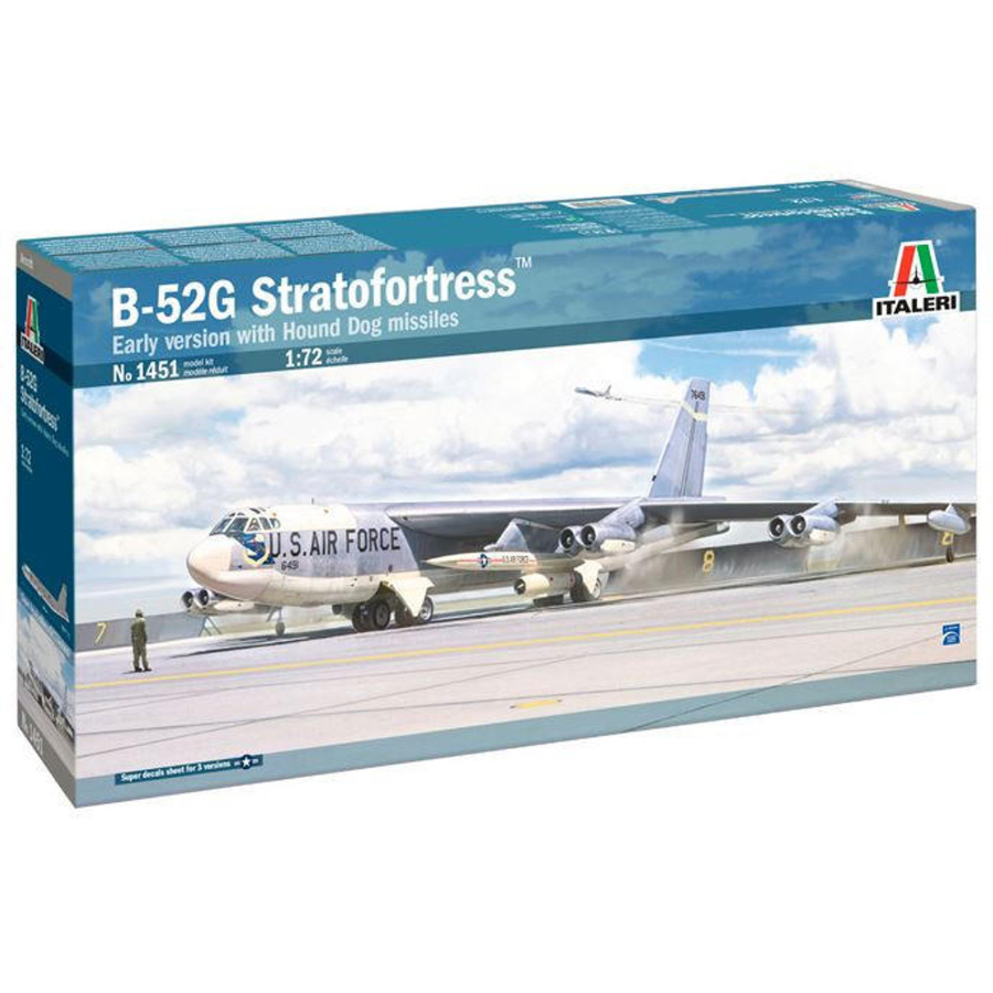 Italeri Model Kit 1:72 B-52G Stratofortress