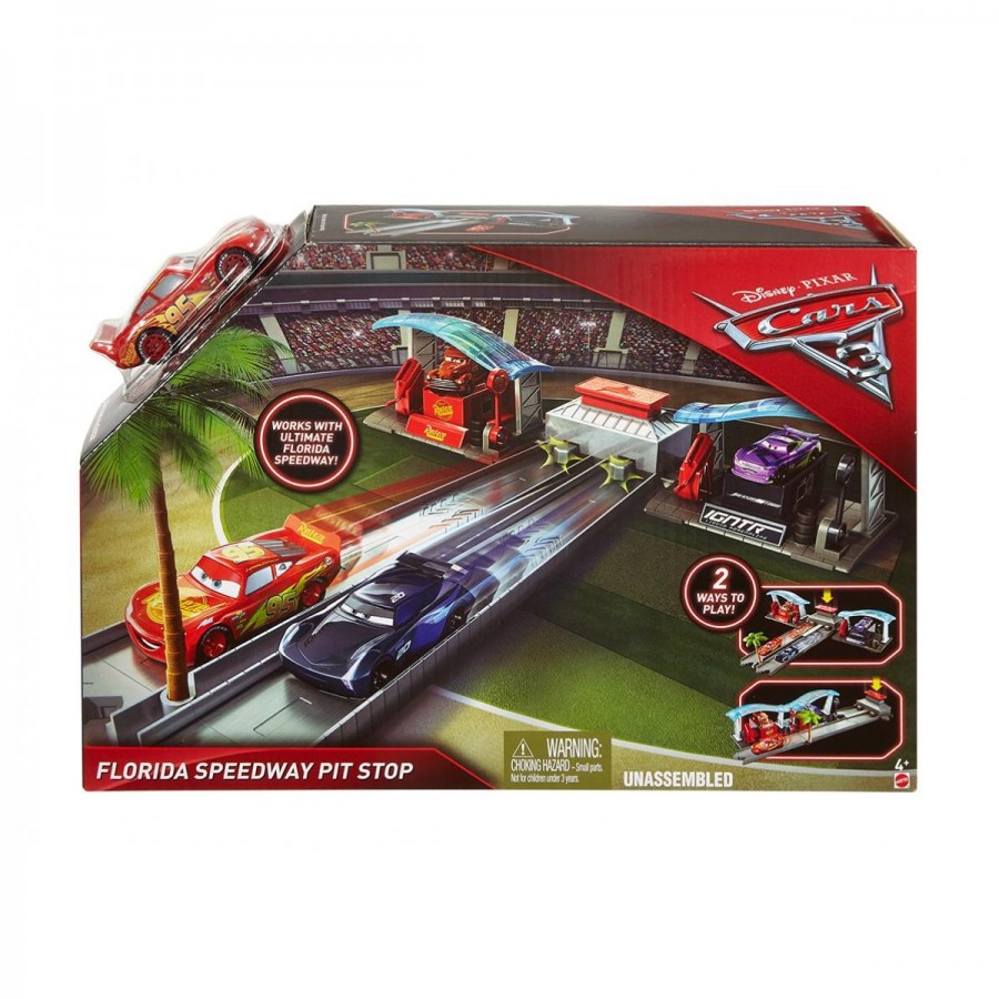 Cars Transforming Story Playset Assorted
