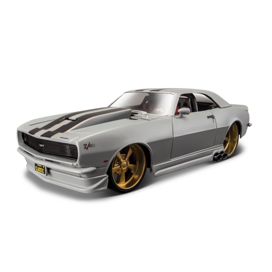 Maisto Diecast 1:24 Design Classic Muscle 1968 Chevrolet Camaro Z28 Assorted