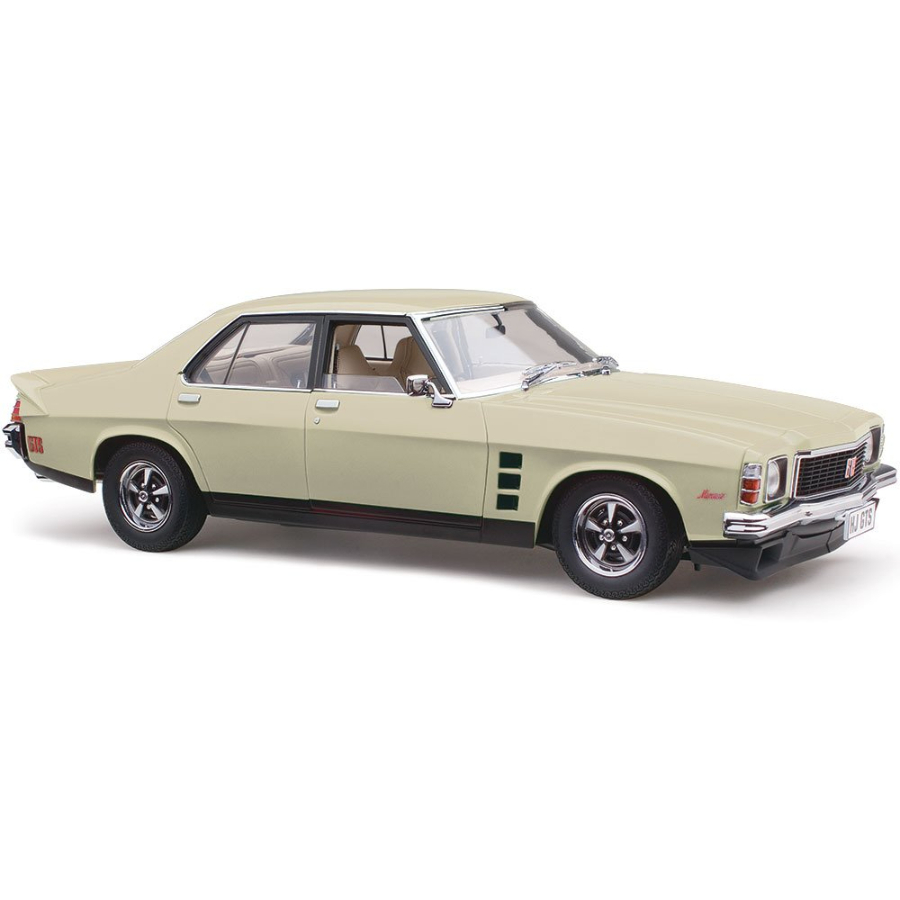 Classic Carlectables Diecast 1:18 Holden HJ Monaro GTS Chamois