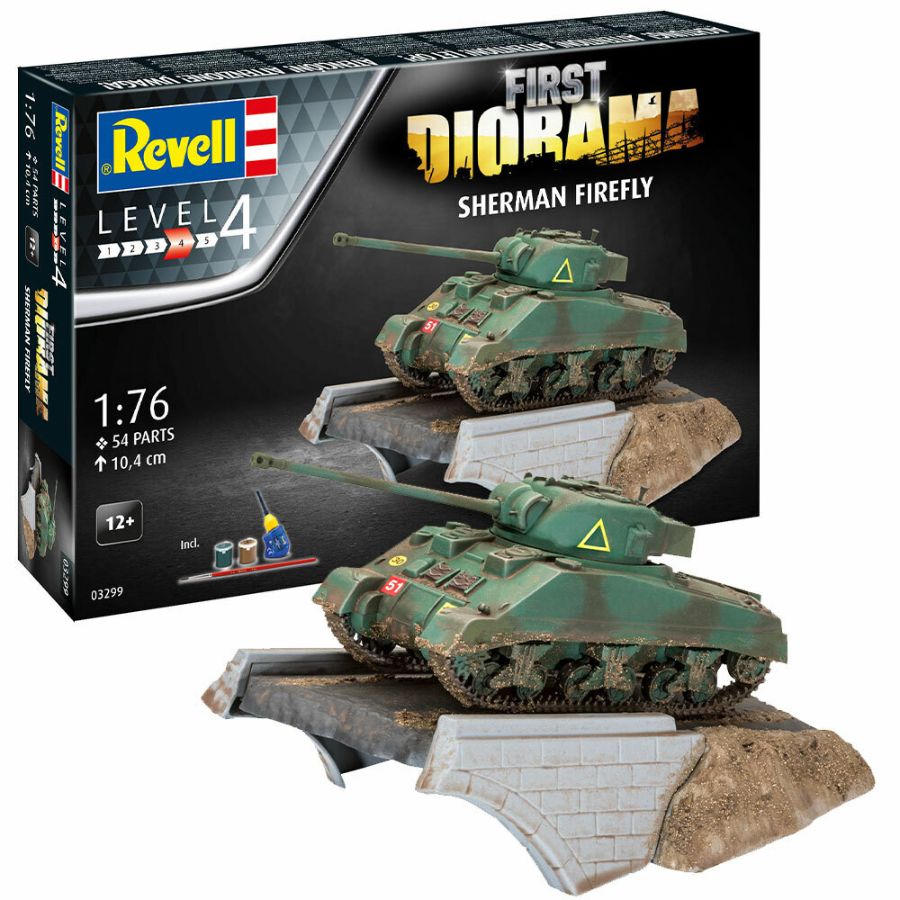 Revell Model Kit 1:76 First Diorama Set Sherman Firefly