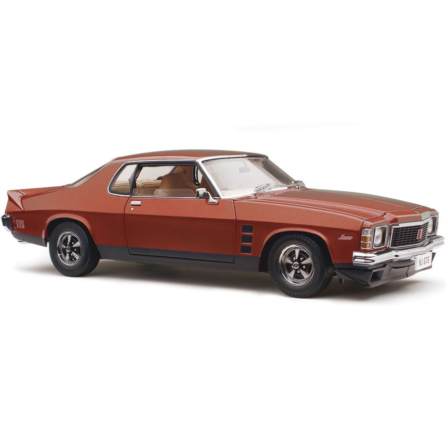 Classic Carlectables Diecast 1:18 Holden HJ Monaro GTS Persian Sand